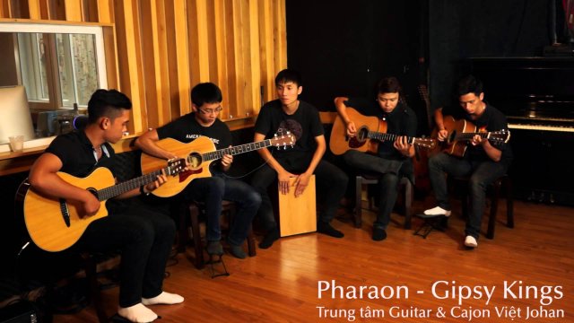 Pharaon - Gipsy Kings (live session - lớp guitar & cajon Việt johan).