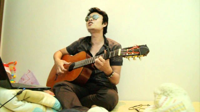 Em về tóc..."xoăn" - Việt Johan