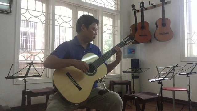 Lê Hùng Phong(guitar solo) Lời ru trên nương (ns Trần Hoàn).